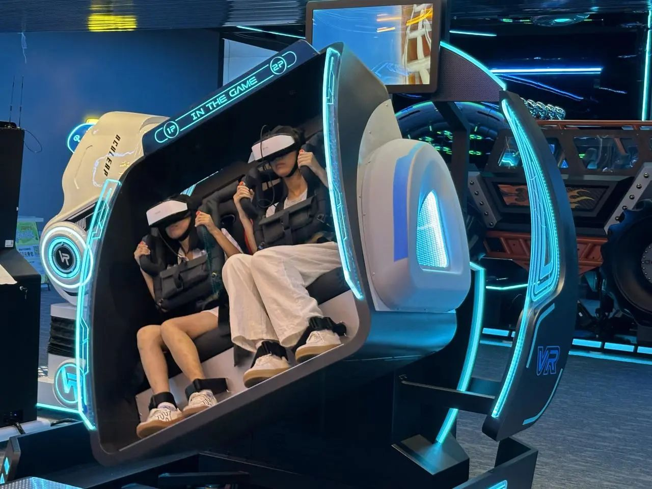 深度合作 共创共赢：携手影华科技推动VR